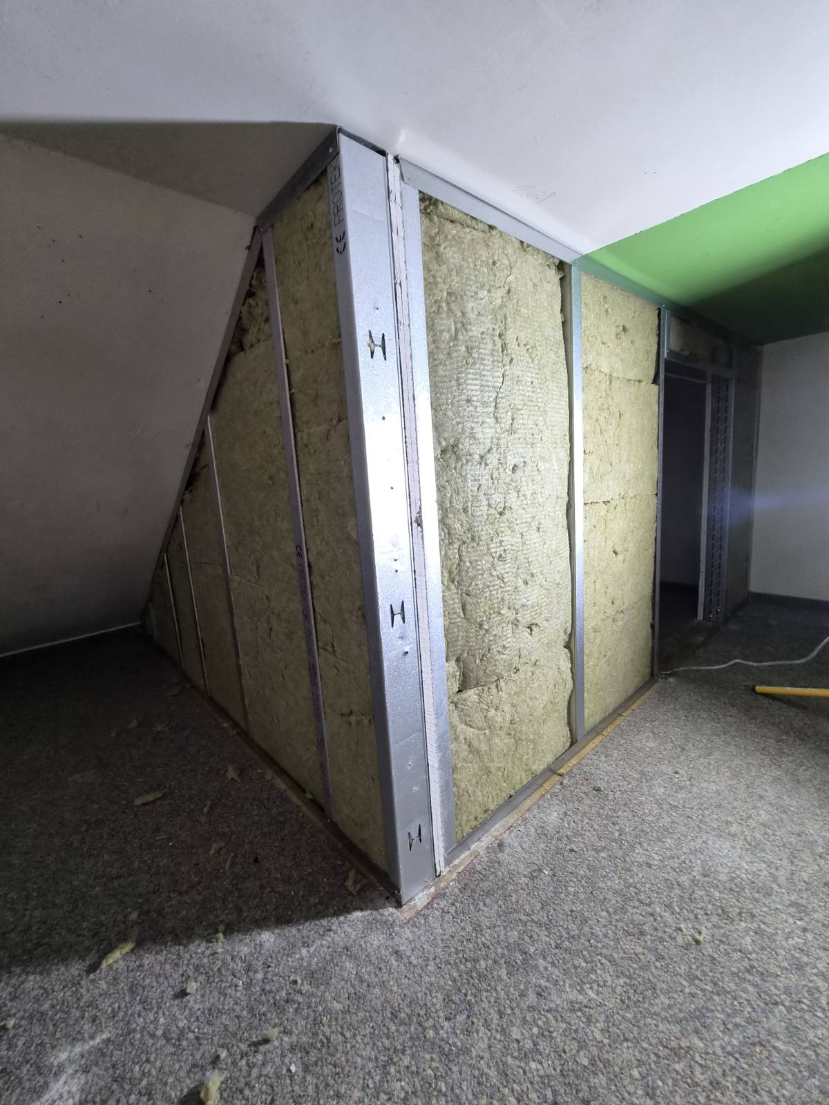 Trockenbau und Schallschutzwände in der Längenfeldschule Ehingen Bild 9